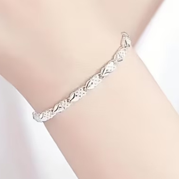 NEW Sterling Silver Charm Bracelet - Picture 4 of 8